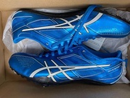 ASICS釘鞋