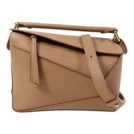 LOEWE 牛皮皮革Small Puzzle Edge金扣手挽肩背兩用袋