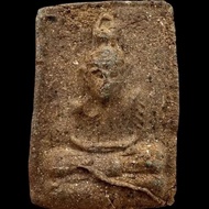 龙婆绝 2543年 鲁士，由黄蜂巢制成，并加入师傅的头发，3.5cm高 Lp Jued Reusri Phong Rang Toh Rhuang