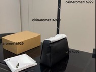 蔻馳 coach Lola 腋下包