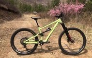 SPECIALIZED STATUS閃電軟尾山地車 林道軟尾 STATUS 140 木村絢斗同款  黃金碼S3  M碼  適合身高165-180 車架貼保護膜 正常使用痕跡