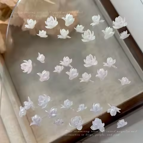 60Pcs Soft‑Carved Magnolia Flower Nail Charms, 3D Glitter Resin Flower Decorations for DIY Press‑on 