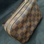 LV Damier 格仔腰包 Body bag