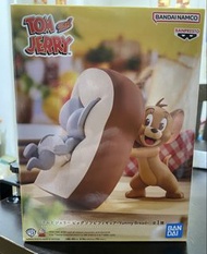 Banpresto Tom and Jerry and Tuffy  yummy bread figure 景品