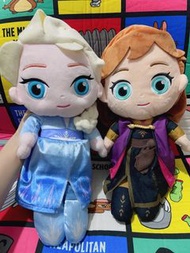 （炒到$6xx_一千零一套_絕版）日本sega 絕版正版 冰雪奇緣 elsa 公仔 anna 公仔  jumbo size 40-45cm（單買elsa $380@）frozen elsa anna 
