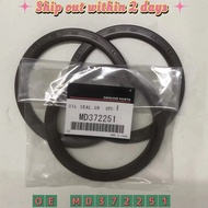 6G72 6G74  Engine Rear Crankshaft Seal for Mitsubishi Pajero V33 V43 V73 V77 V93 V97 MD372251