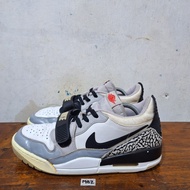 sepatu basket second ori nike aj legacy 312 tech grey size 43