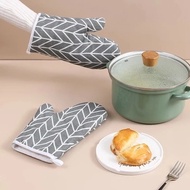 Thick Heat Resistant Oven Cooking Gloves / Oven Hand Gloves Baking Microwave Oven Gloves 1Pcs