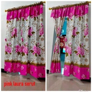 Gorden Serut Pintu Belah Tengah motif Pink Laura