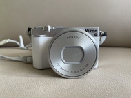 Nikon 1 J5