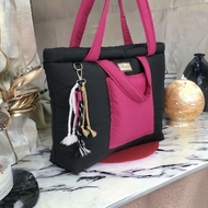 Daisy 16 inch aesthetic laptop bag