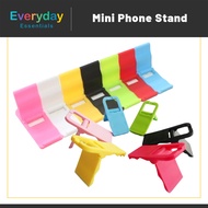 【E.E】 Beach Chair Lazy Bracket Folding Plastic Mobile Phone Bracket Universal Color Bracket Small Gi