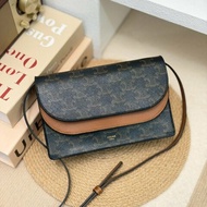 🏷Celine 瑟琳．Triomphe 老花 woc