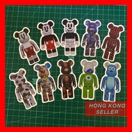 &lt; HKS00108 &gt;   米奇老鼠 Micky mouse 怪獸公司 Bearbrick Be@rbrick 100% 400% 1000% figure 潮牌貼紙 Sticker Stickers ( 適用於: 手提電話 IPhone 手提電腦 Notebook MacBook Air Pro 行李喼 行李箱 結他  )