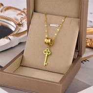 Circle Niche ins Style/Gold Design Jewelry Color Retention Key 2 Necklace Titanium Steel Europe Amer