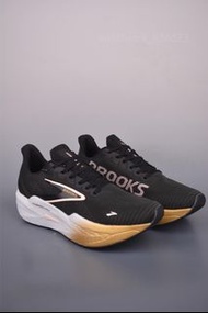 Brooks Hyperion Max 男款跑鞋
