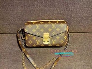 ［預訂］LV Louis Vuitton 正品中古拆皮手工製作Pochette Métis East West小郵差