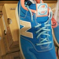 聖誕節好禮 全新完整盒裝 正品    NEW BALANCE  MRL996g NEW BALANCE530 999 580買太多穿不到 購於東區運動品鞋店 現在4折隨便賣