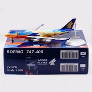 SQ Wings 1: 200 Alloy Airplane Model Singapore Airlines B747-400 9V-SPK Seven-Color Bird