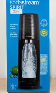 恆隆行 公司貨 Sodastream Spirit 自動扣瓶氣泡水機+鋼瓶+水滴專用水瓶 氣泡水機 黑色 自動 扣瓶 免充電