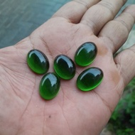 Plain emerald agate 18x13 mm