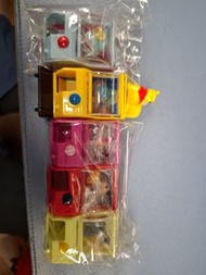 日本版迪士尼迷你扭蛋機擺設