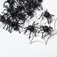 4 Pieces Of Fake Spiders Size 6.5x7 Cm. Plastic Spider Halloween Decoration Prop Decor Home Ghost Th