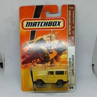 Matchbox 68 toyota land cruiser fj40 yellow diecast (t)