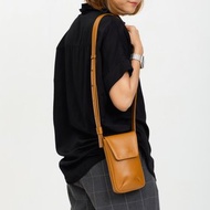 Shadow-Crossbody Phone Pouch : Caramel Brown