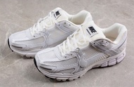 Nike Zoom Vomero 5 SP Vast Grey 休閒鞋