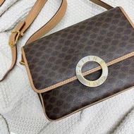 Celine Macadam Vintage 圓扣信封單肩包