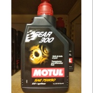 Motul Gear 300 75W90 GL5 in 1 Liter.