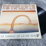 Le Cadeau De La Vie 1976 Size 12 Inches LP G111
