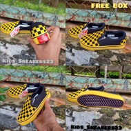 Vans Kids Shoes / Vans Slop Kids / Vans Kids / Vans Slip on Cekerboard Children's Shoes Size 16 to 3