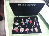 7-11 Hello Kitty 收納盒 含經典吊飾