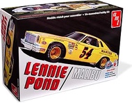 AMT Lennie Pond 1974 Chevy Malibu Stock Car 1:25 Scale Model Kit