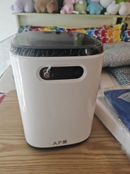 家用 霧化氧氣機 9L 老人 寵物 便攜式製氧