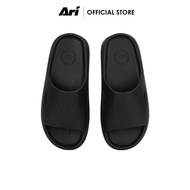 ARI MONOBLOCK SANDALS - BLACK รองเท้าแตะ อาริ MONOBLOCK สีดำ