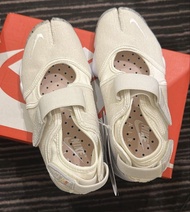 全新Nike Air Rift 白色忍者鞋36碼