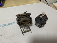 模型引擎forces of valor waltersons，1比32，正品绝版拆下来的，突击虎引擎和谢尔曼引擎还有机架，不讲价，交易完成后私人送给你一比32模型场景二战摆放物件