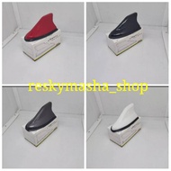 Shark fin hybrid antenna