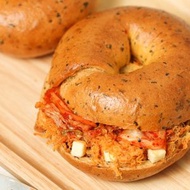 CC Bakery - 香蔥泡菜芝士辣肉鬆貝果 BAGEL 全人手制 (1件)(急凍-18°C)
