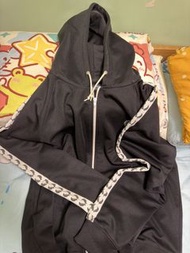 Fred Perry 黑色拉鍊連帽外套