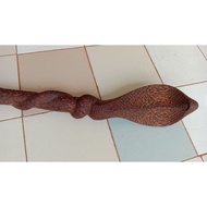 tongkat kayu nibong kepala ular