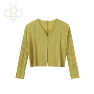 ♟✟■ Aiden001 7019 Average Size Womens Long-Sleeved Short Coat Miyake Top With Pleated V-Neck Outerwe