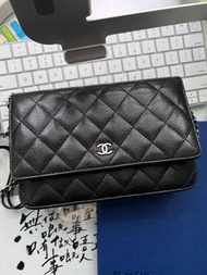 Chanel Woc 魚子醬銀扣