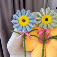 HL March 8 Gift_Hottrend Sunflower with 12 Super Hot money tubes, Meaningful Gift for Loved Ones