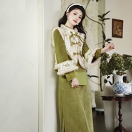 Lovely national Chinese winter dress green green dress set