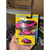 Matchbox Porsche 911 Carrera 4S pink/car model