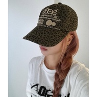 [ZIPPER] aeae LEOPARD Print WEB LOGO CAP [KHAKI] Hat